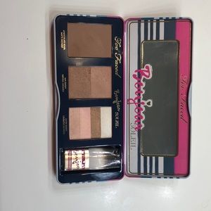 Too Faced Bonjour Soleil bronzer